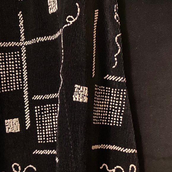 Easy Spirit Black and White Festive Open Cardi, Medium - Picture 4 of 6